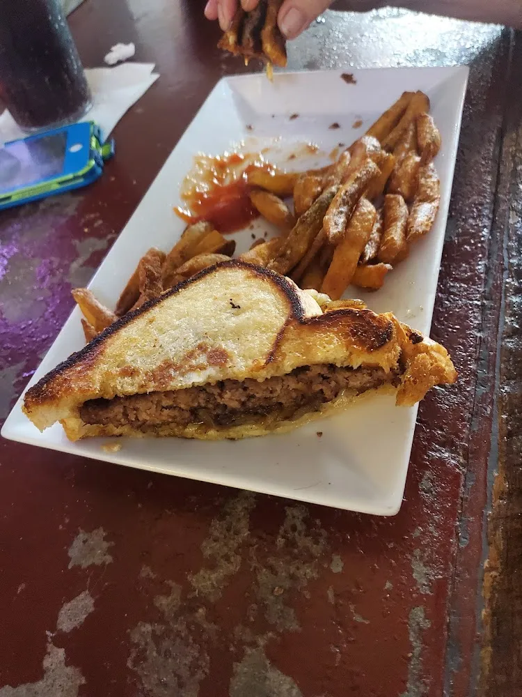 Grilled Cheese & Fries